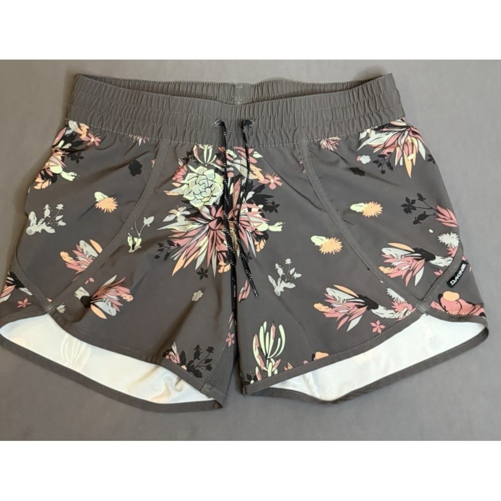 Dakine Board Shorts Women's Size Small Gray Floral‎ Stretch Drawstring Swim